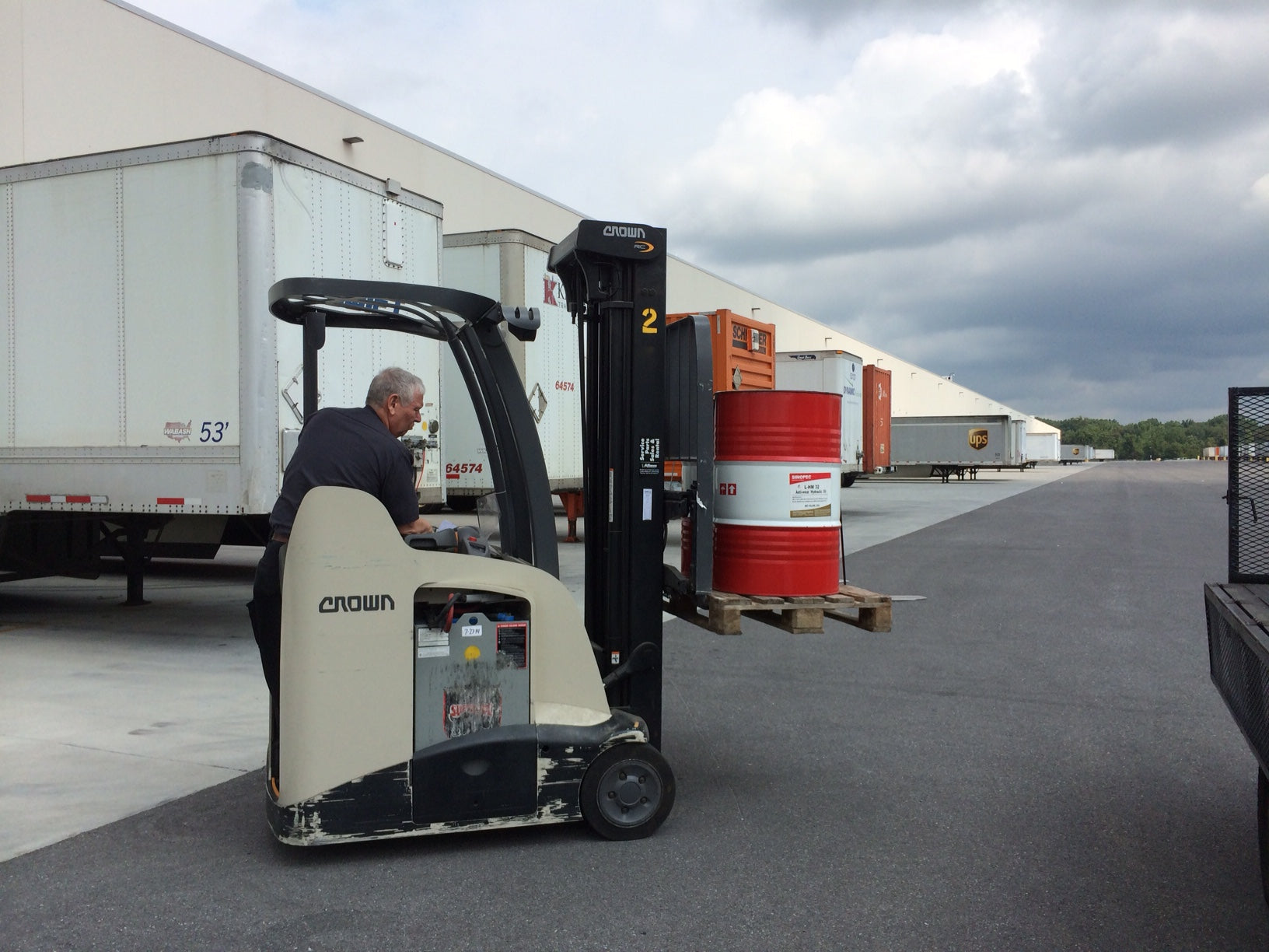 Sinopec Lubricants: Pickup at Toms River, New Jersey Warehouse