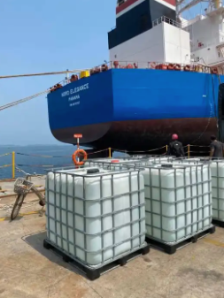 Diesel Exhaust Fluid Prices | DEF Fluid For Sale in Bulk | DEF Fluid Price Per Gallon | Diesel Exhaust Fluid Wholesale Suppliers