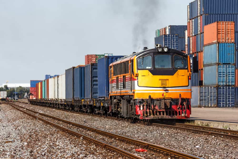 When Should You Use G5 Railroad Locomotive Engine Oil 20W-40?