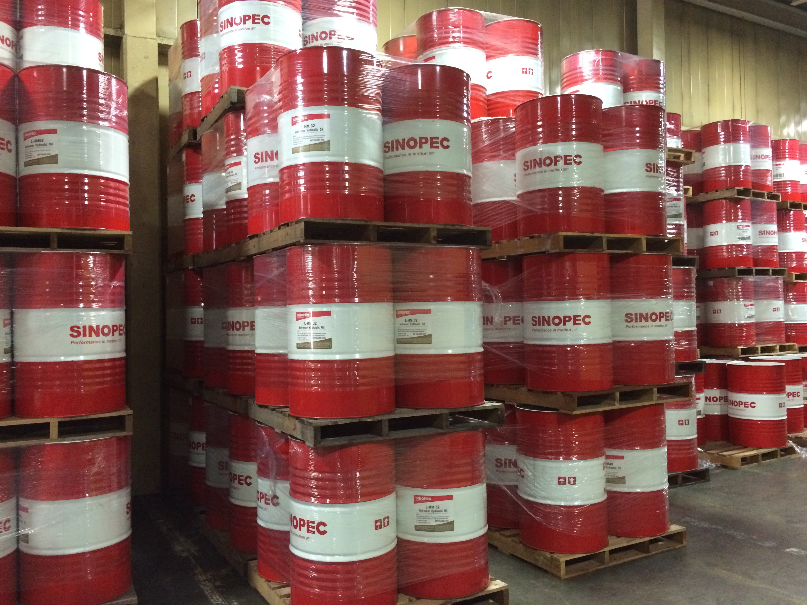 15W40 Heavy Duty Motor Oil - 55 gallon Drum